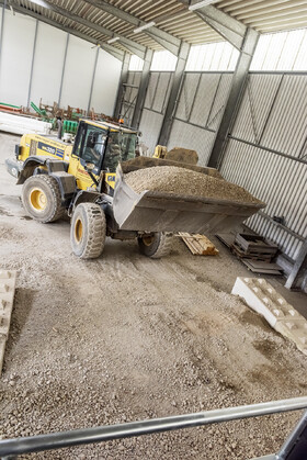 Riegel-Recycling-Erdbau-Transport-Betonmischer-2563